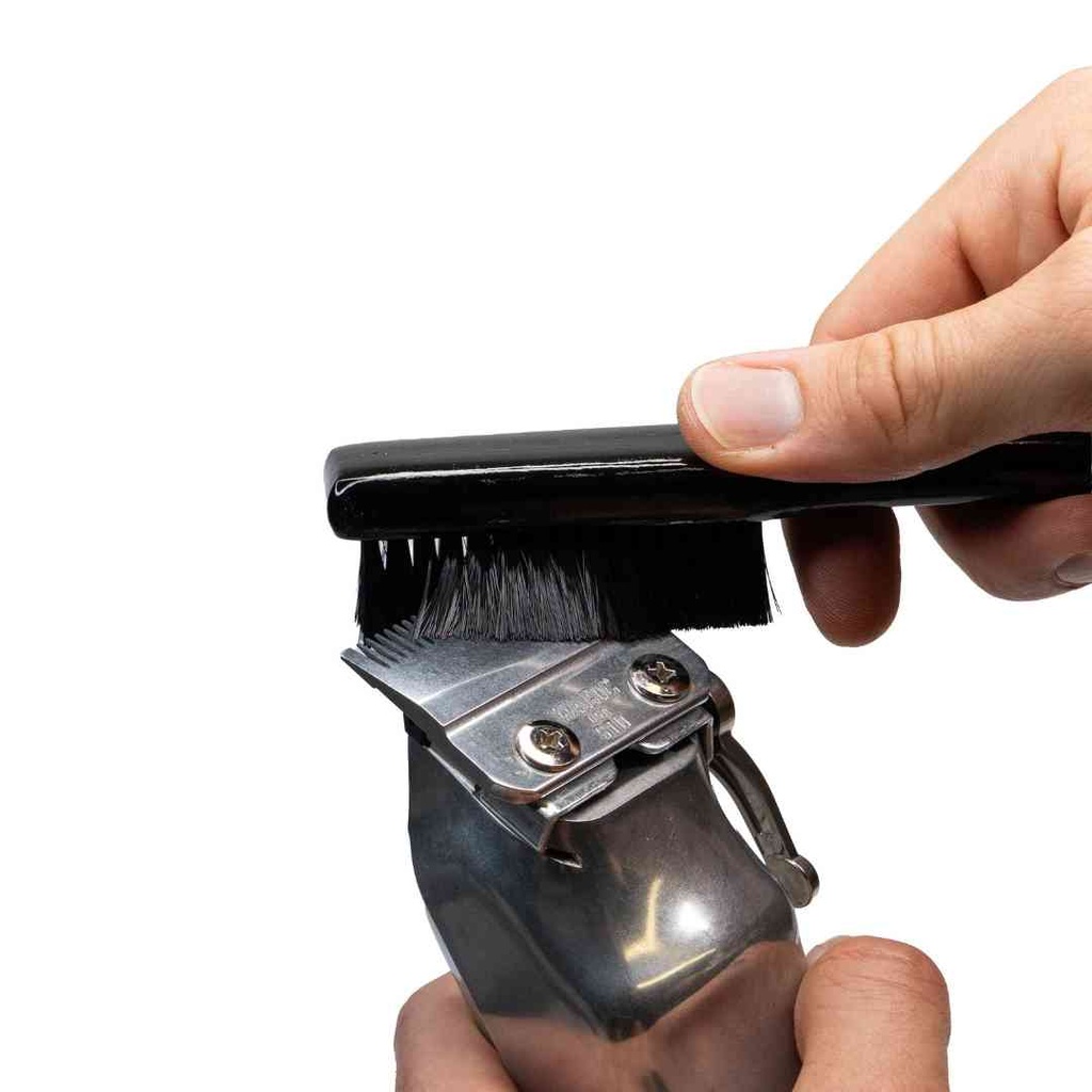 STANDARD ISSUE Fade Brush