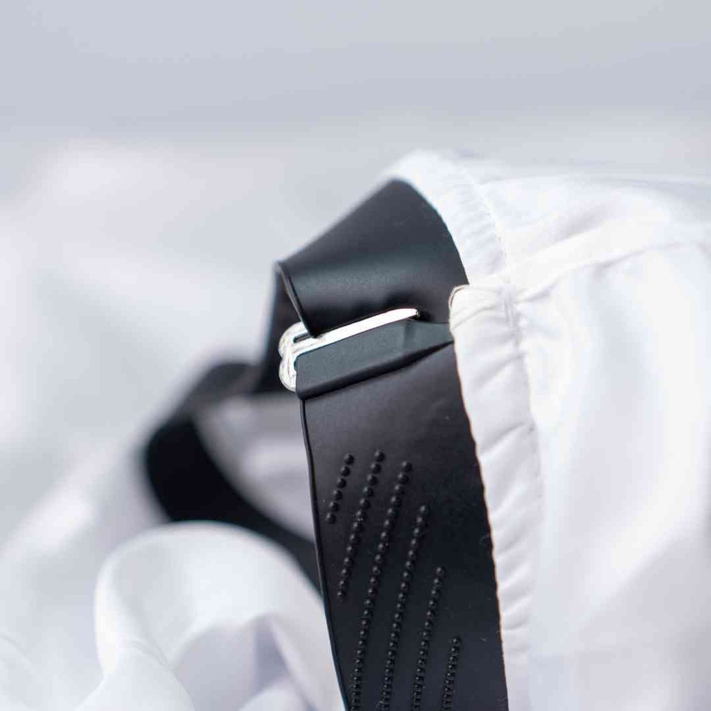 STANDARD ISSUE Premium Silicone Neck Cape - White
